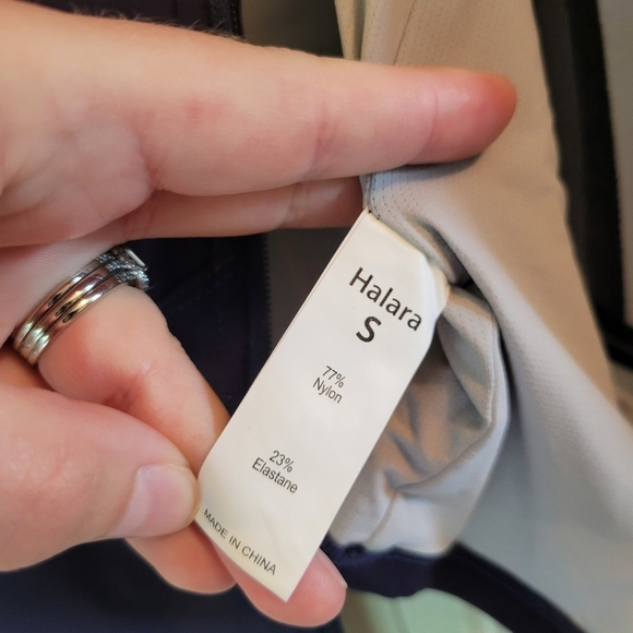 Halara Speedwave Zipper Racerback Cut Out Quick Dry Crop Top - Picture 6 of 7